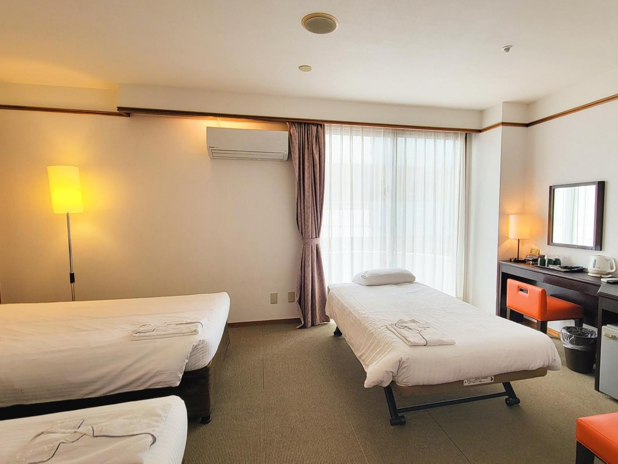 Hotel City Court Naha Extérieur photo