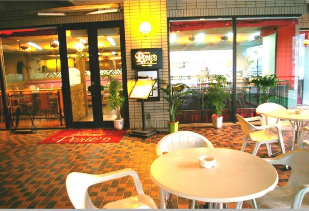 Hotel City Court Naha Extérieur photo