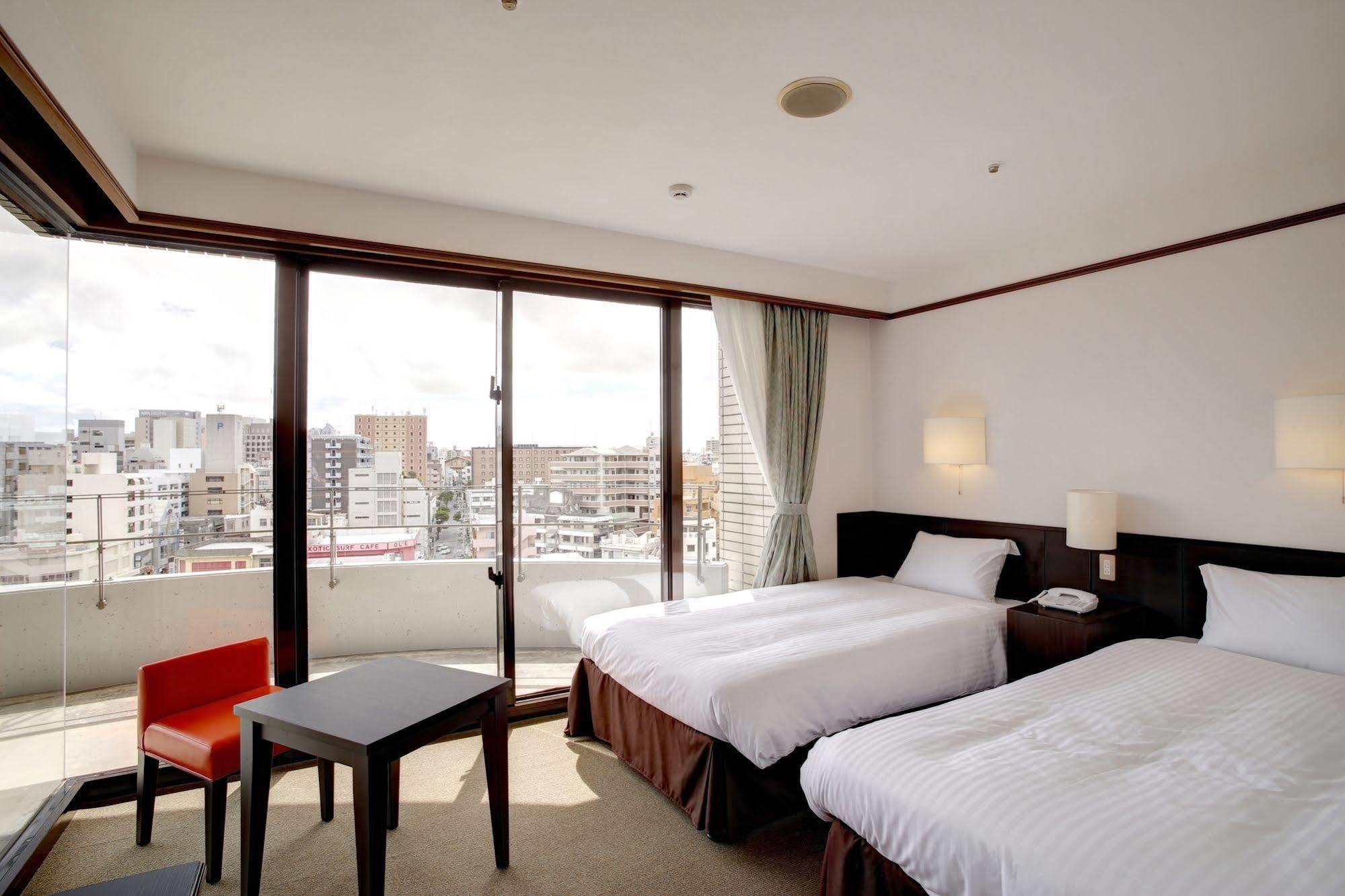 Hotel City Court Naha Extérieur photo